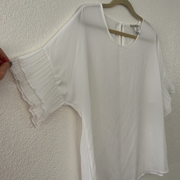 APRIL • White Sheer Ruffle Short Sleeve Top Blouse - Picture 5 of 7